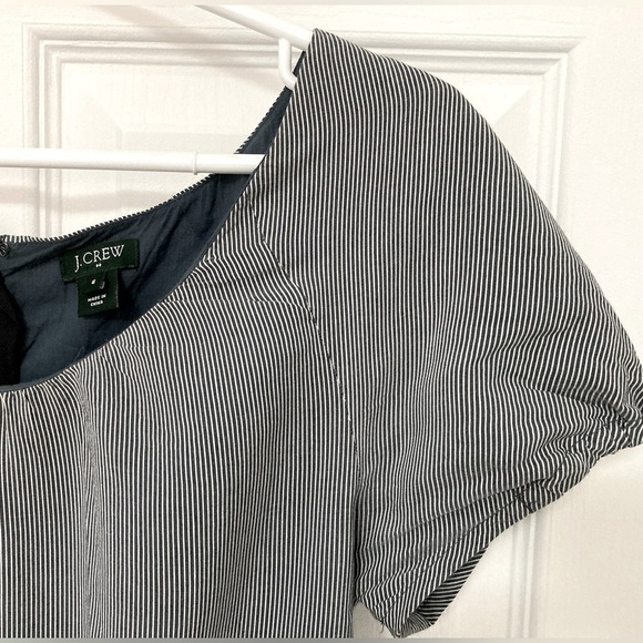 J.CREW PINSTRIPED DRESS - Size 6 - Picture 3 of 8